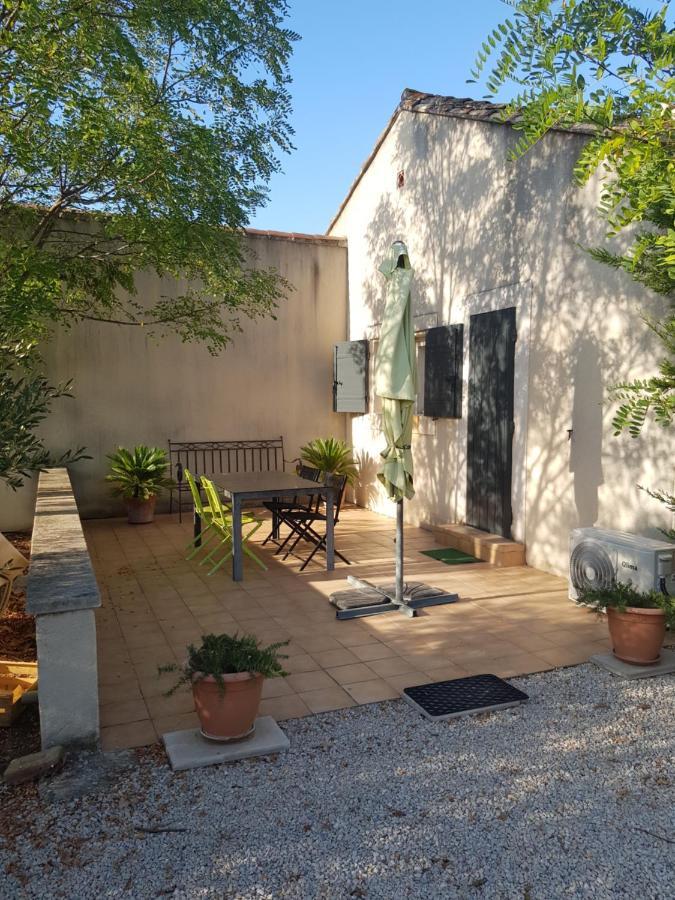 Appartement 2 Pers Avec Acces Piscine Saint-Rémy-de-Provence Exteriör bild
